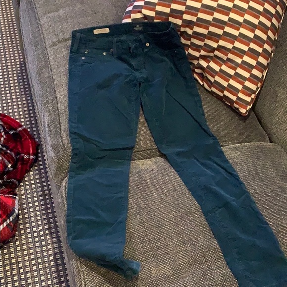 Jeans - Picture 1 of 5